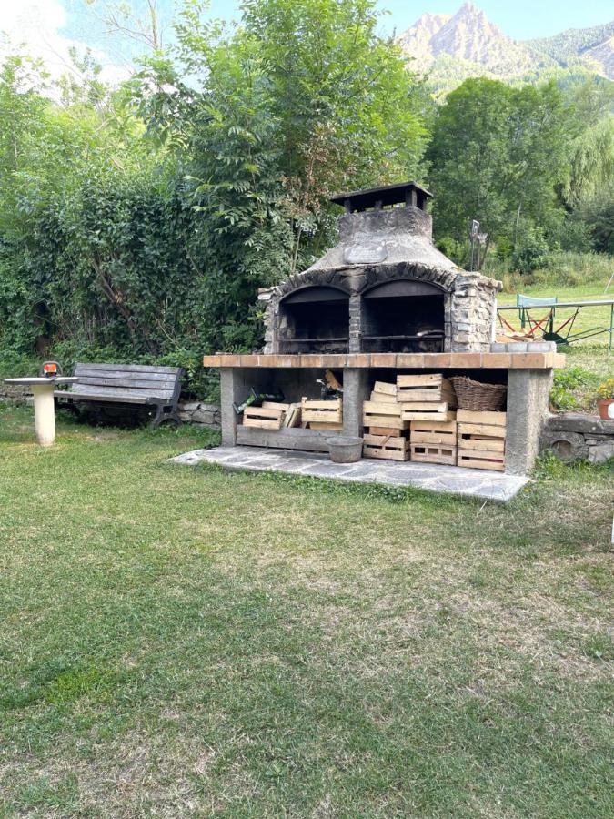 Le Chal Heureux Bel Appartement Dans Vieille Ferme De Montagne Renovee Les Orres Dış mekan fotoğraf