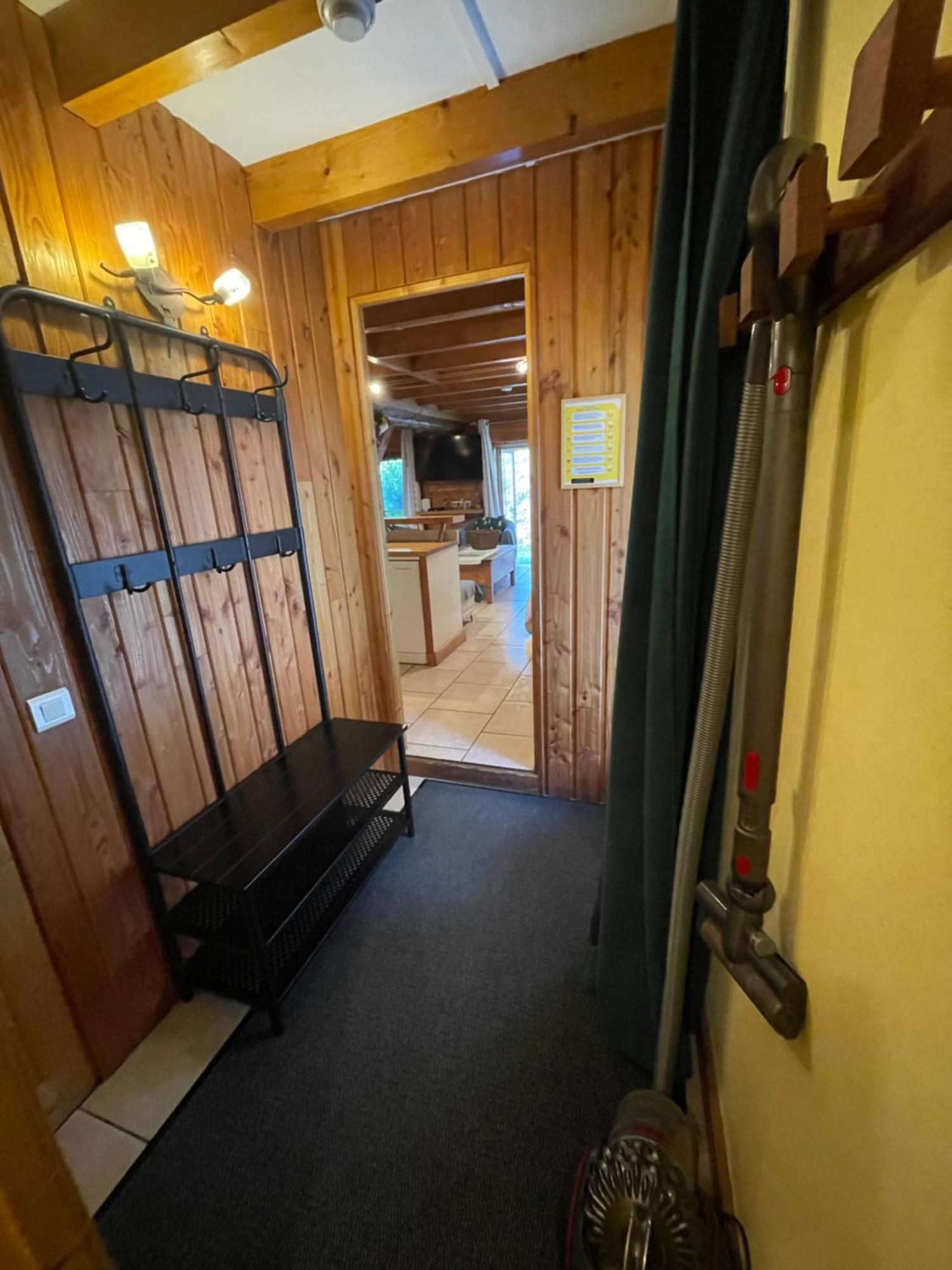 Le Chal Heureux Bel Appartement Dans Vieille Ferme De Montagne Renovee Les Orres Dış mekan fotoğraf